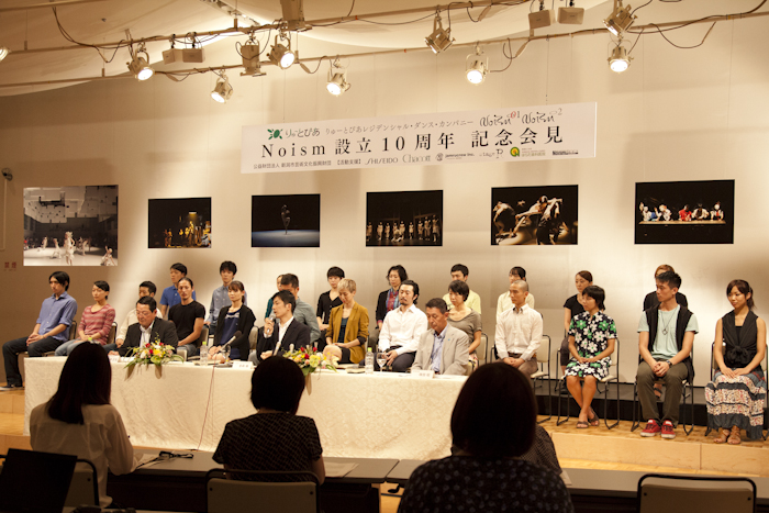 記者会見 (7 - 8).jpg